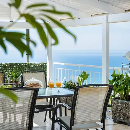 Thea Apartament Vlachata